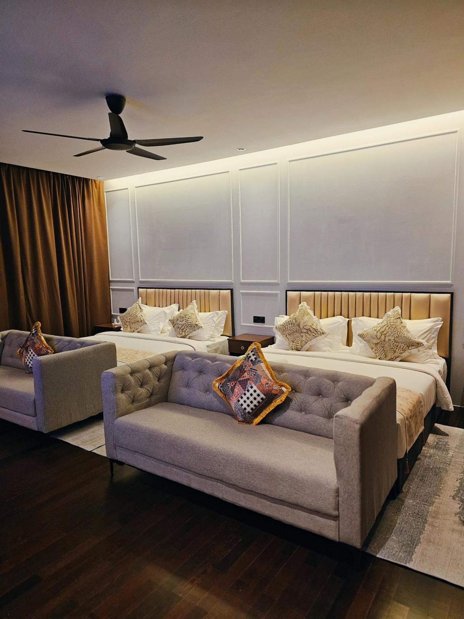 The Palm Suite At Lava Mansion Джорджтаун Экстерьер фото